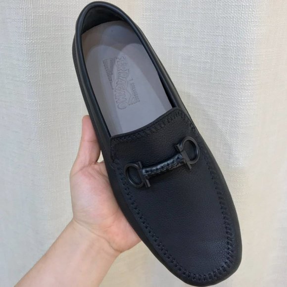 NEW Authentic Salvatore Ferragamo Antigua Pebbled Black Leather Driving Loafers main image 5